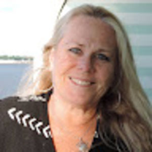 Meet your Posher, Linda